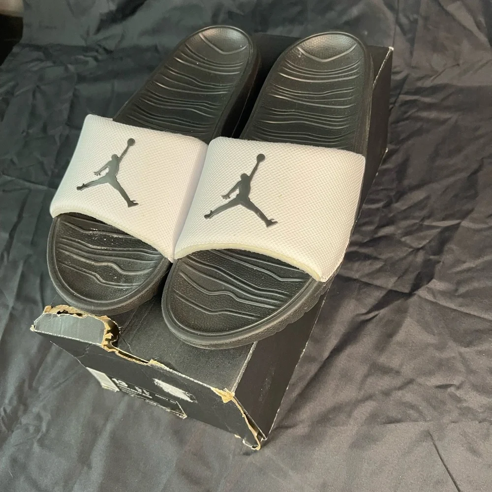 Jordan Break‎ Slide size 13